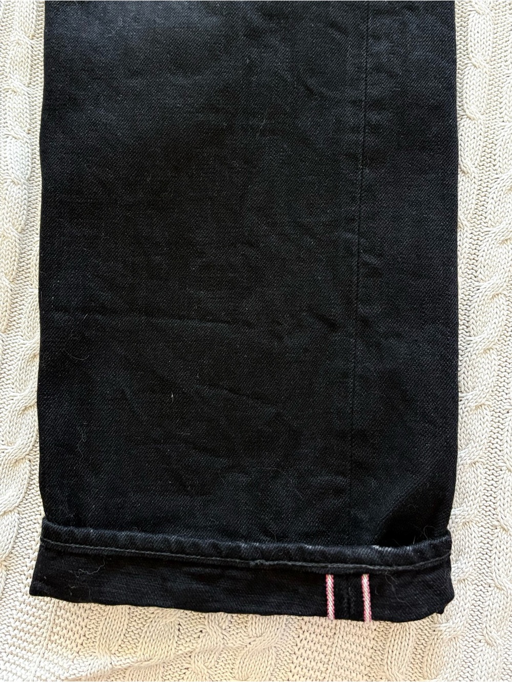 Momotaro denim, 15.7oz straight. Barely worn.
Hip to hip: 15.5”
Inseam: 33.25” - Picture 5 of 6